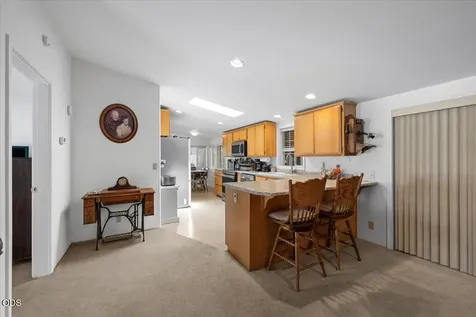 4624 S Pacific Highway Phoenix OR 97535