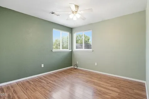 430 W Crystal Drive Eagle Point OR 97524