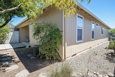 430 W Crystal Drive Eagle Point OR 97524