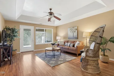 430 W Crystal Drive Eagle Point OR 97524