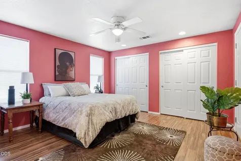 430 W Crystal Drive Eagle Point OR 97524