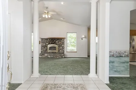 279 Ridgefield Road Grants Pass OR 97527