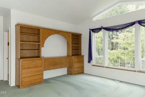 279 Ridgefield Road Grants Pass OR 97527