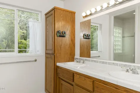 279 Ridgefield Road Grants Pass OR 97527