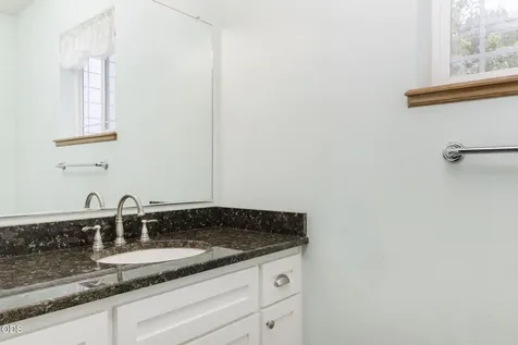 279 Ridgefield Road Grants Pass OR 97527