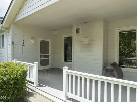 279 Ridgefield Road Grants Pass OR 97527
