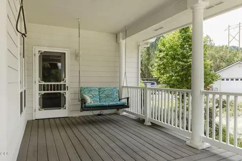 279 Ridgefield Road Grants Pass OR 97527