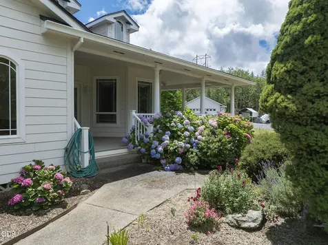 279 Ridgefield Road Grants Pass OR 97527