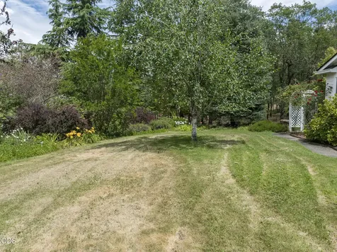 279 Ridgefield Road Grants Pass OR 97527