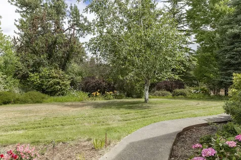279 Ridgefield Road Grants Pass OR 97527
