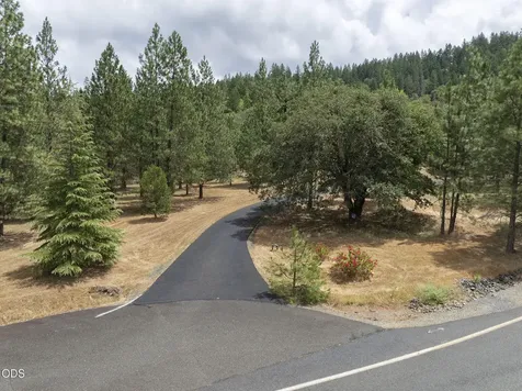 279 Ridgefield Road Grants Pass OR 97527