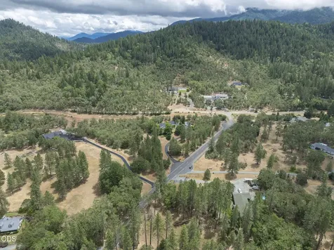279 Ridgefield Road Grants Pass OR 97527