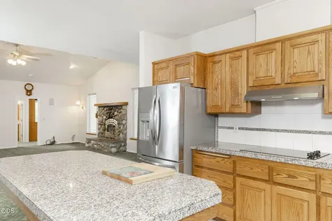 279 Ridgefield Road Grants Pass OR 97527