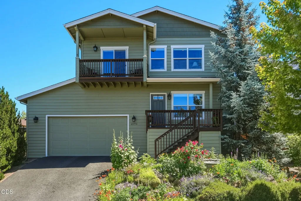 63776 Hunters Circle Bend OR 97701