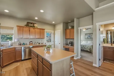 63776 Hunters Circle Bend OR 97701