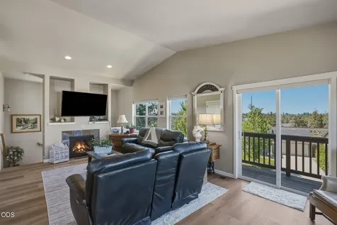 63776 Hunters Circle Bend OR 97701