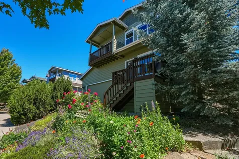 63776 Hunters Circle Bend OR 97701