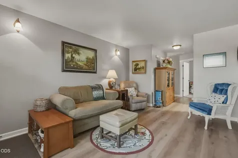 63776 Hunters Circle Bend OR 97701