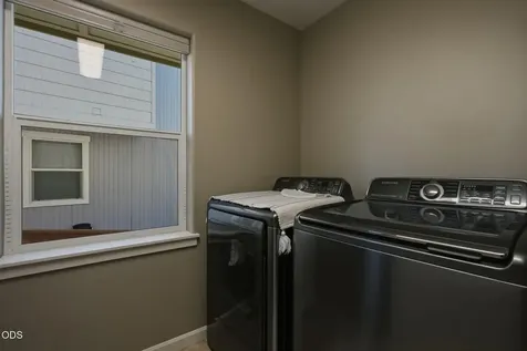 63776 Hunters Circle Bend OR 97701