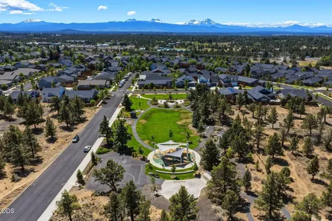 63776 Hunters Circle Bend OR 97701