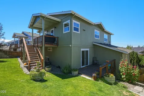 63776 Hunters Circle Bend OR 97701
