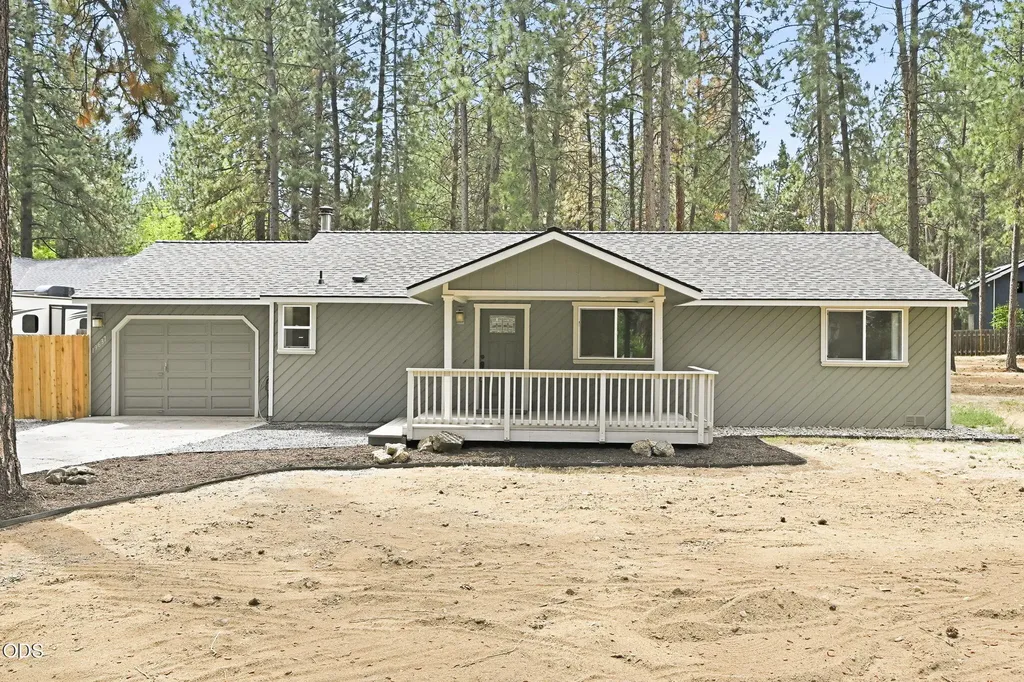 19637 Poplar Street Bend OR 97702