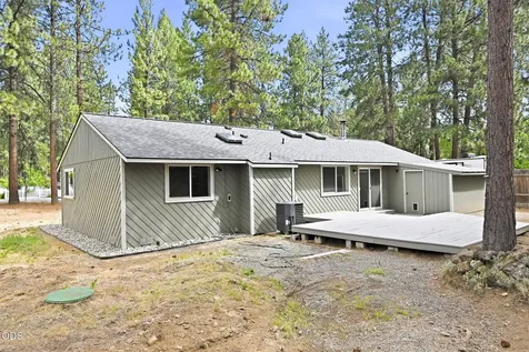 19637 Poplar Street Bend OR 97702