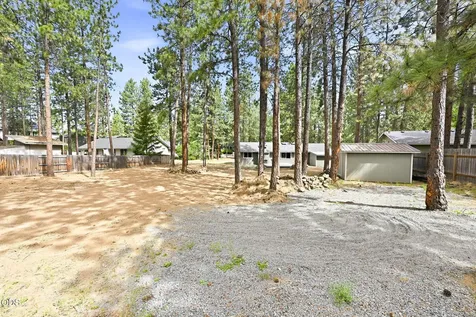 19637 Poplar Street Bend OR 97702