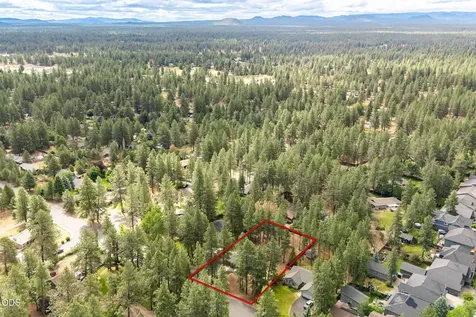 19637 Poplar Street Bend OR 97702