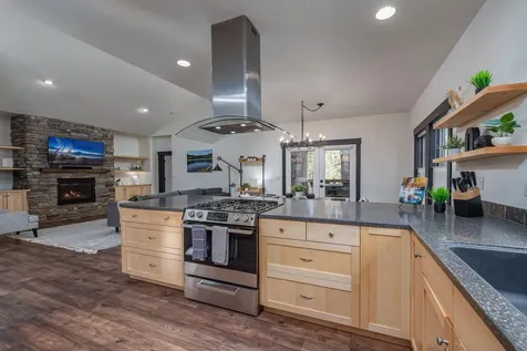 2340 NW Bens Court Bend OR 97703