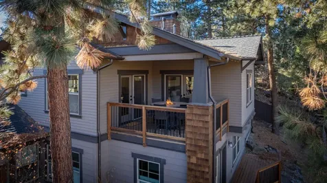 2340 NW Bens Court Bend OR 97703