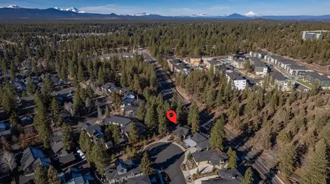 2340 NW Bens Court Bend OR 97703