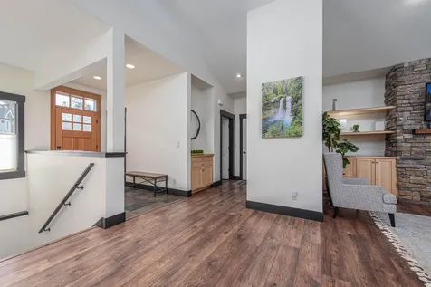 2340 NW Bens Court Bend OR 97703
