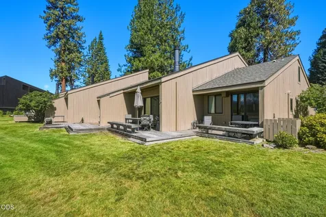 12900 Hawks Beard Black Butte Ranch OR 97759