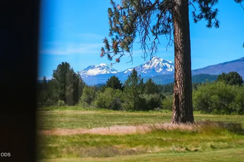 12900 Hawks Beard Black Butte Ranch OR 97759