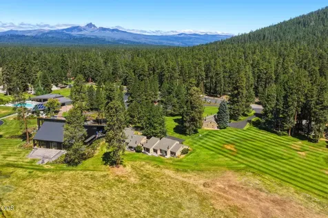 12900 Hawks Beard Black Butte Ranch OR 97759