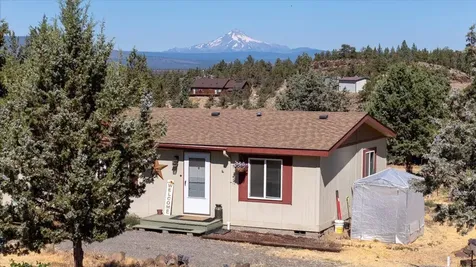 13770 SW Cinder Cone Loop Terrebonne OR 97760