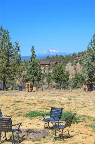 13770 SW Cinder Cone Loop Terrebonne OR 97760
