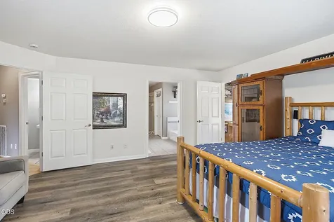 921 NE Beacon Drive Grants Pass OR 97526