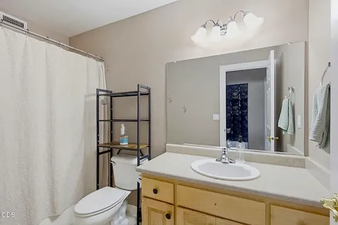 921 NE Beacon Drive Grants Pass OR 97526