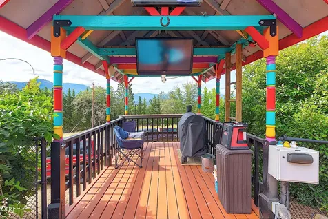 921 NE Beacon Drive Grants Pass OR 97526