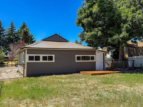 4977 Mathers Street Klamath Falls OR 97601