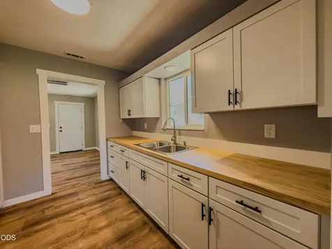 4977 Mathers Street Klamath Falls OR 97601