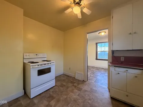718 Roseway Drive Klamath Falls OR 97601