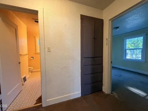 718 Roseway Drive Klamath Falls OR 97601