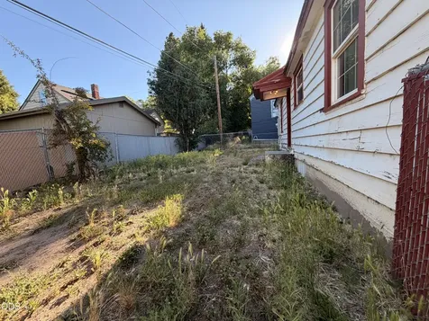 718 Roseway Drive Klamath Falls OR 97601