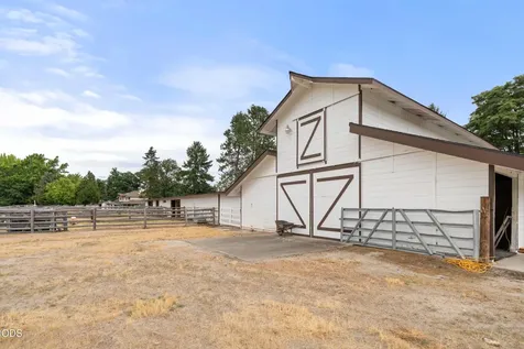 5061 Lower River Road Grants Pass OR 97526