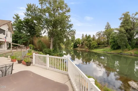 5061 Lower River Road Grants Pass OR 97526