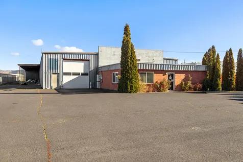 3735 Washburn Way Klamath Falls OR 97603