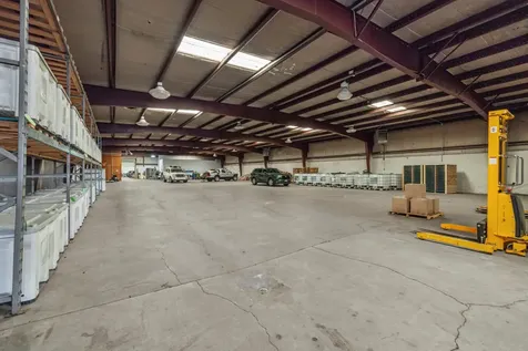 3735 Washburn Way Klamath Falls OR 97603